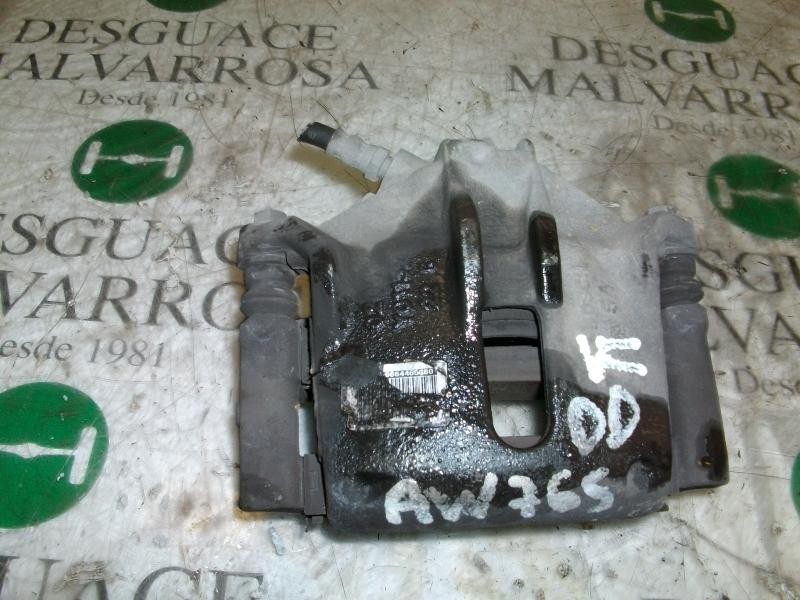 Recambio de pinza freno delantera derecha para citroën berlingo 1.6 16v hdi referencia OEM IAM   