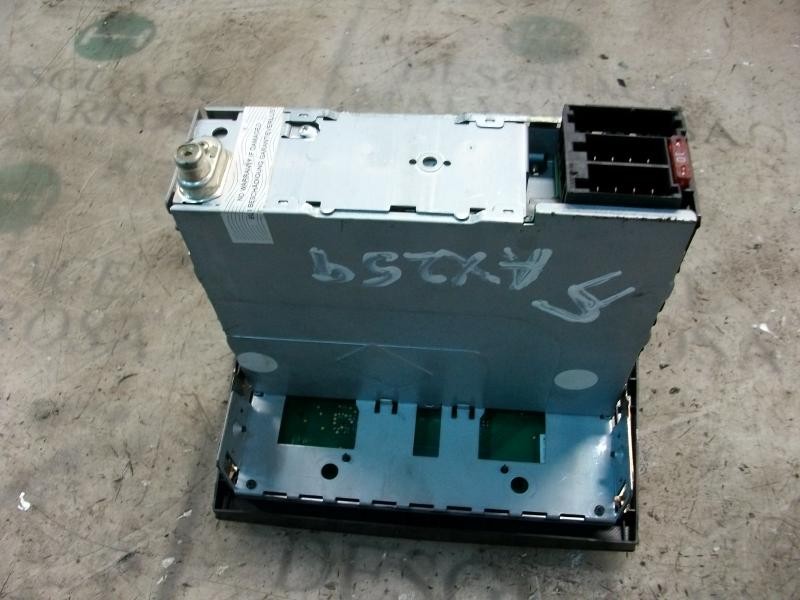 Recambio de sistema audio / radio cd para opel corsa c comfort referencia OEM IAM   