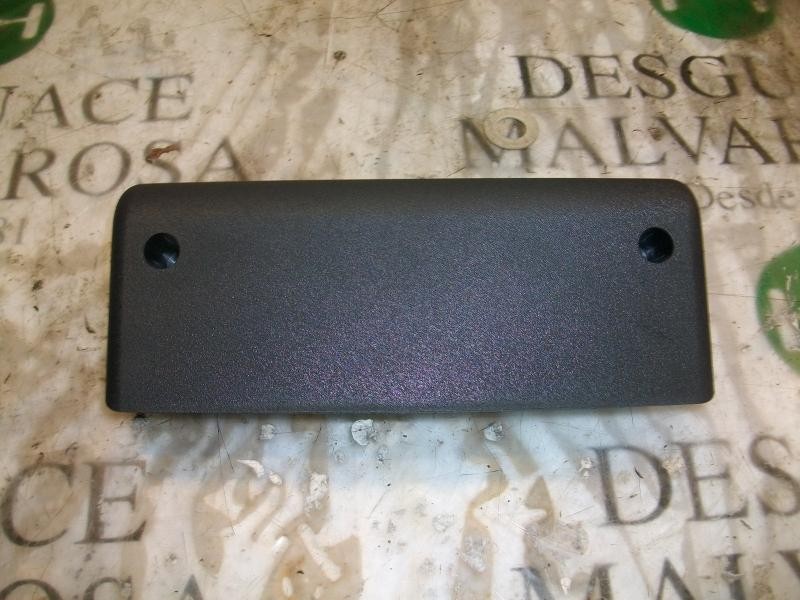 Recambio de piloto trasero central para citroën c2 furio referencia OEM IAM   