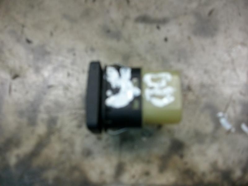 Recambio de mando elevalunas delantero derecho para ford focus berlina (cap) ambiente (d) referencia OEM IAM   