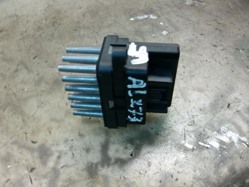 Recambio de resistencia calefaccion para ford focus berlina (cap) ambiente (d) referencia OEM IAM   