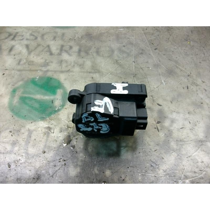 Recambio de motor apertura trampillas climatizador para ford focus berlina (cap) ambiente (d) referencia OEM IAM   