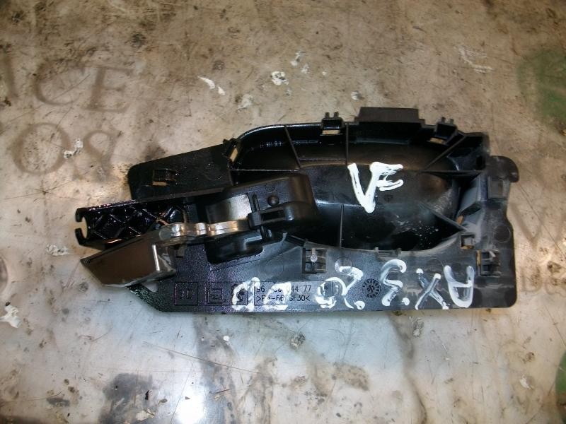 Recambio de maneta interior delantera derecha para peugeot 307 break / sw (s1) break xt referencia OEM IAM   