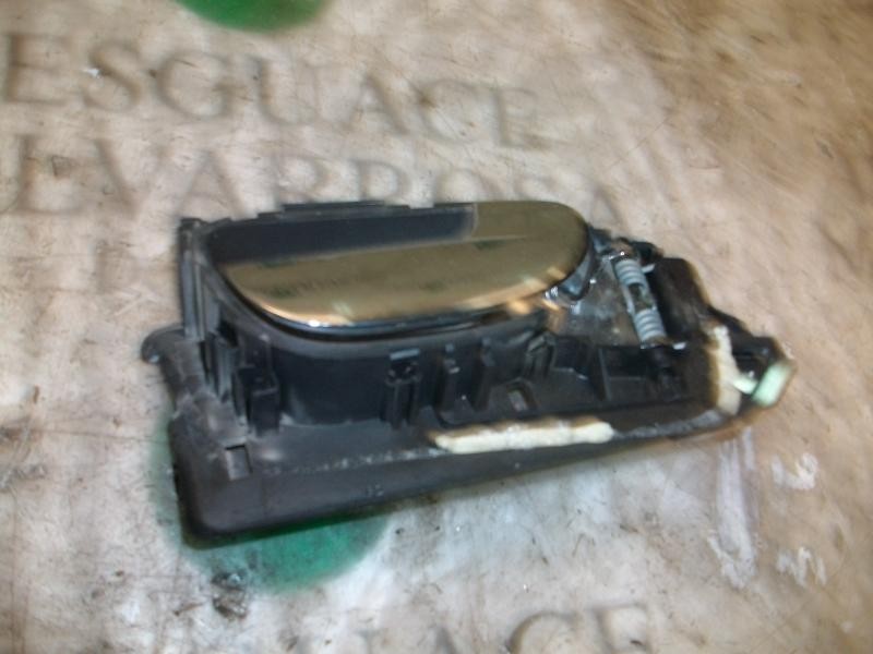 Recambio de maneta interior trasera derecha para peugeot 307 (s1) xr referencia OEM IAM   