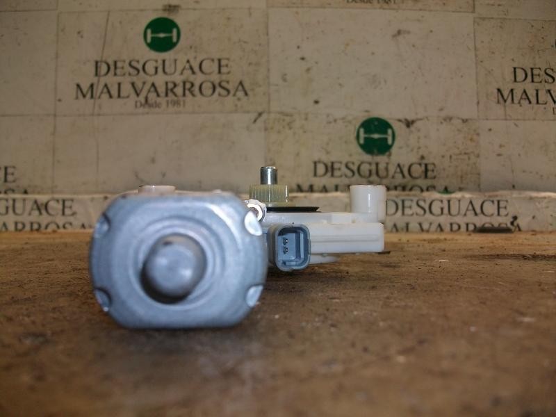 Recambio de motor elevalunas delantero derecho para peugeot 307 (s1) xr referencia OEM IAM   