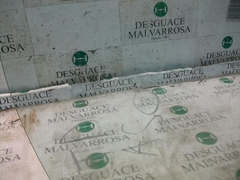 Recambio de cristal puerta trasero derecho para volkswagen bora berlina (1j2) conceptline referencia OEM IAM   