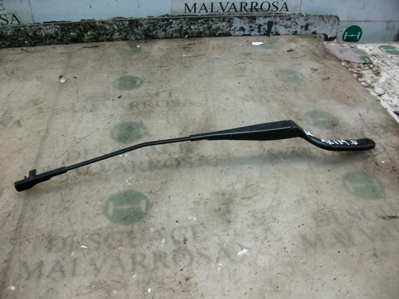 Recambio de brazo limpia delantero derecho para ford focus c-max (cap) trend (d) referencia OEM IAM   