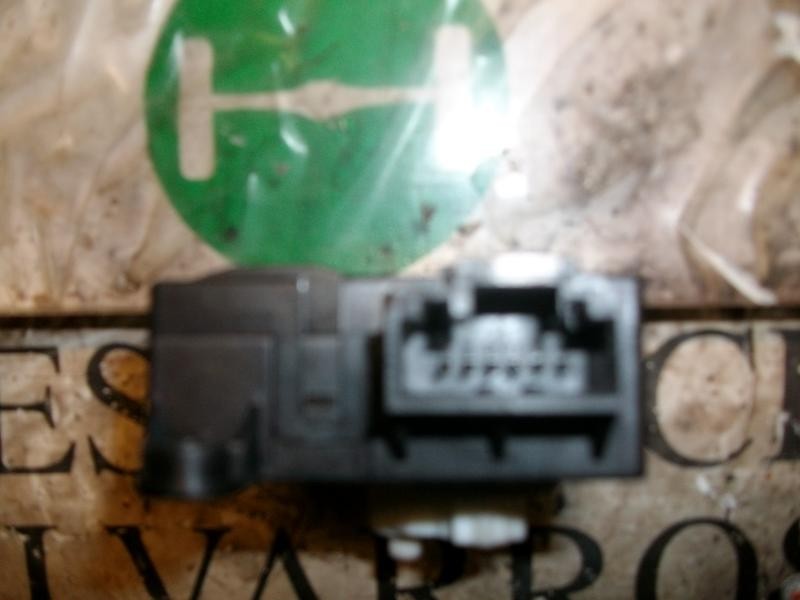 Recambio de motor apertura trampillas climatizador para citroën c2 furio referencia OEM IAM   