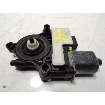MOTOR ELEVALUNAS TRASERO DERECHO 5Q0959408D 5Q0959408D 