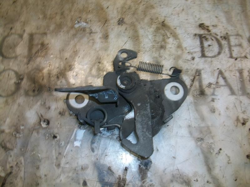 Recambio de cerradura capot para peugeot 206 berlina xs referencia OEM IAM   