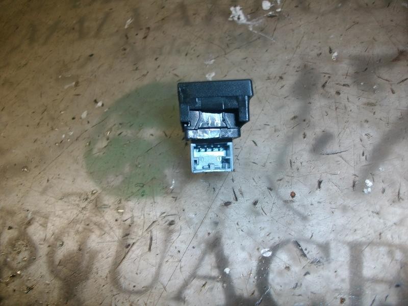 Recambio de mando elevalunas delantero derecho para seat ibiza (6l1) sport referencia OEM IAM   