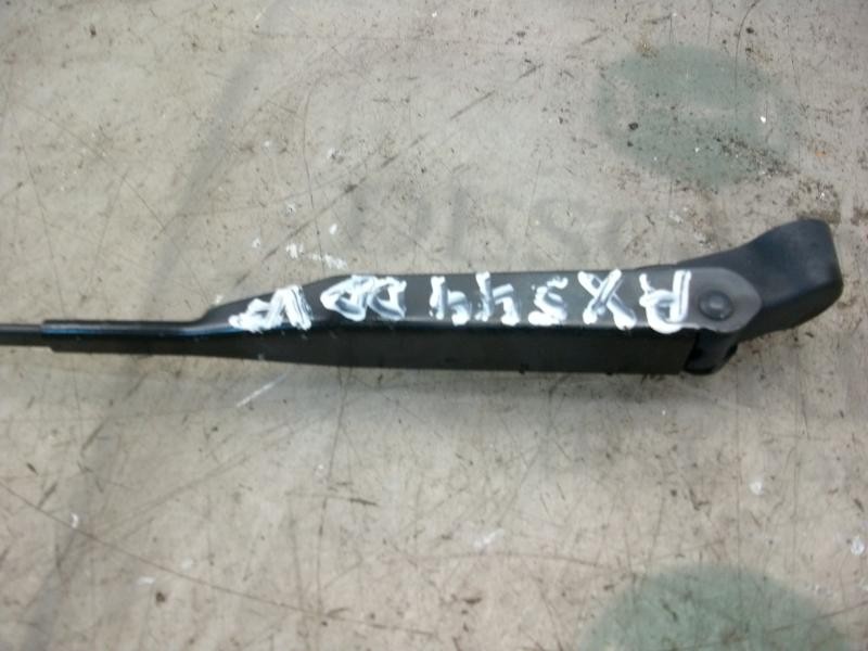 Recambio de brazo limpia delantero derecho para opel corsa c comfort referencia OEM IAM   