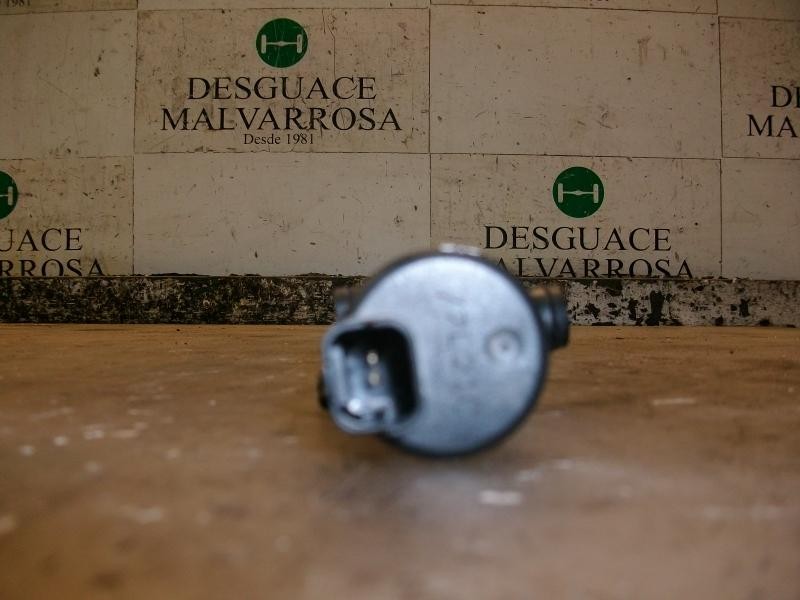 Recambio de bomba limpia para peugeot 107 básico referencia OEM IAM   