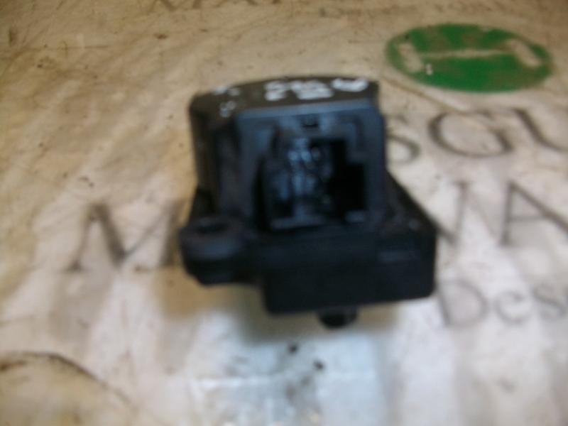 Recambio de motor apertura trampillas climatizador para citroën c4 berlina collection referencia OEM IAM   