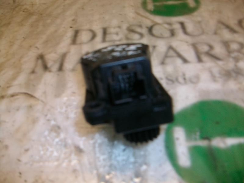 Recambio de motor apertura trampillas climatizador para citroën c4 berlina collection referencia OEM IAM   