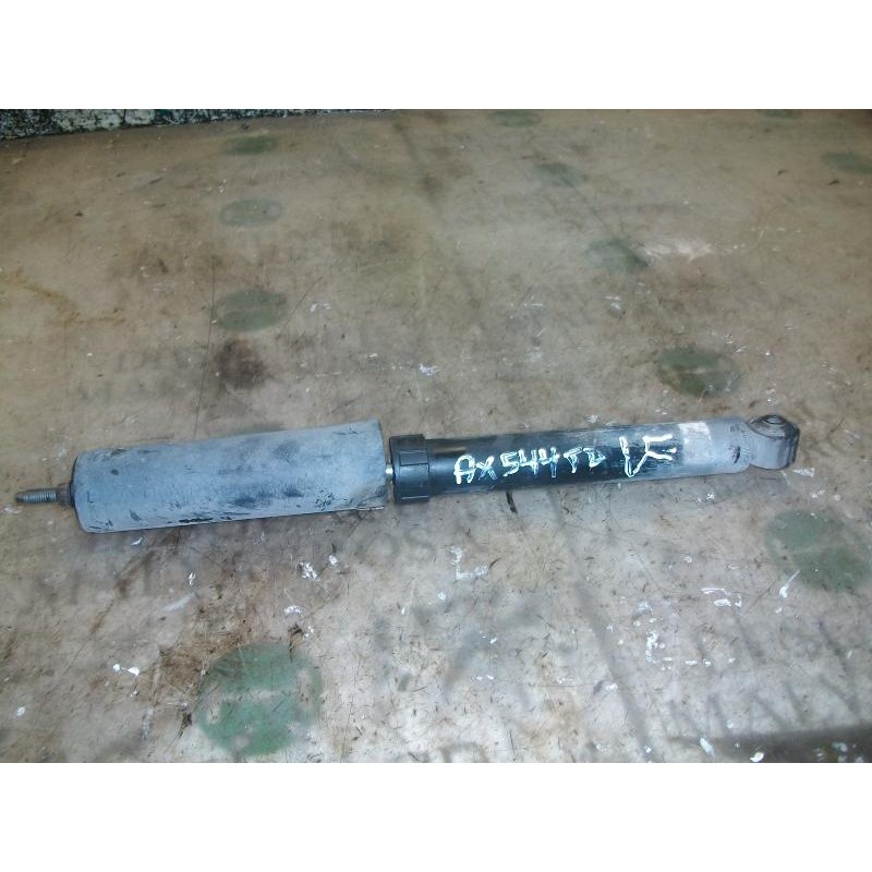 Recambio de amortiguador trasero derecho para opel corsa c comfort referencia OEM IAM   