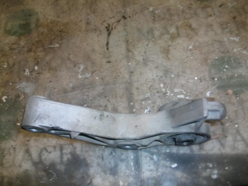 Recambio de soporte cambio para opel corsa c comfort referencia OEM IAM   