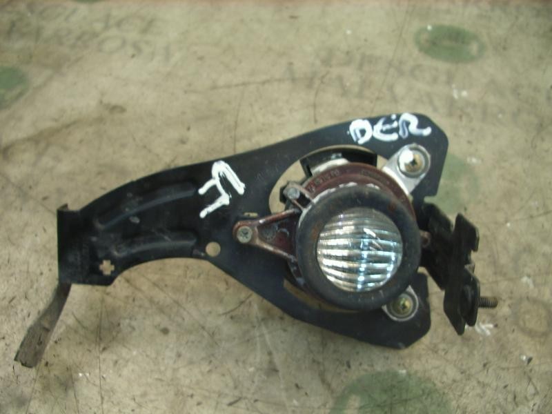 Recambio de faro antiniebla derecho para fiat punto berlina (188) referencia OEM IAM 51718069  