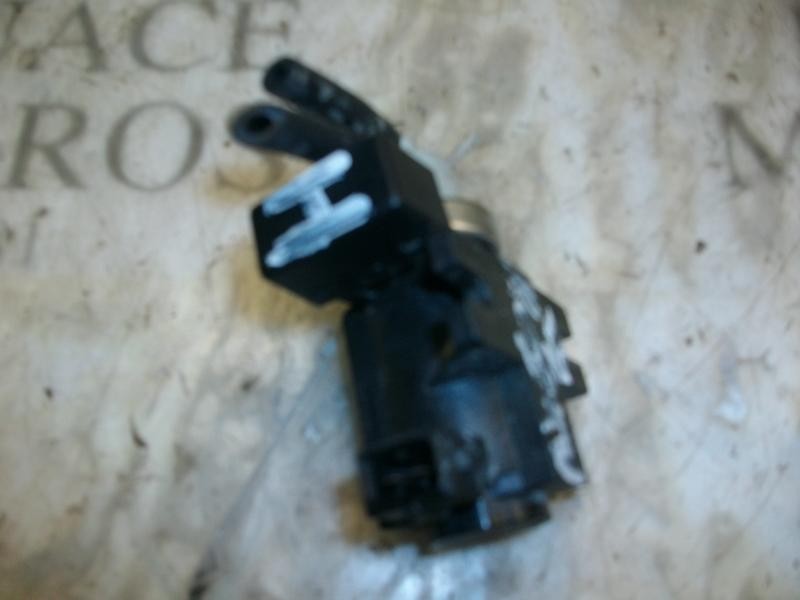 Recambio de valvula aire adicional para hyundai accent (lc) crdi gl referencia OEM IAM 3512027000 72190316 72190316