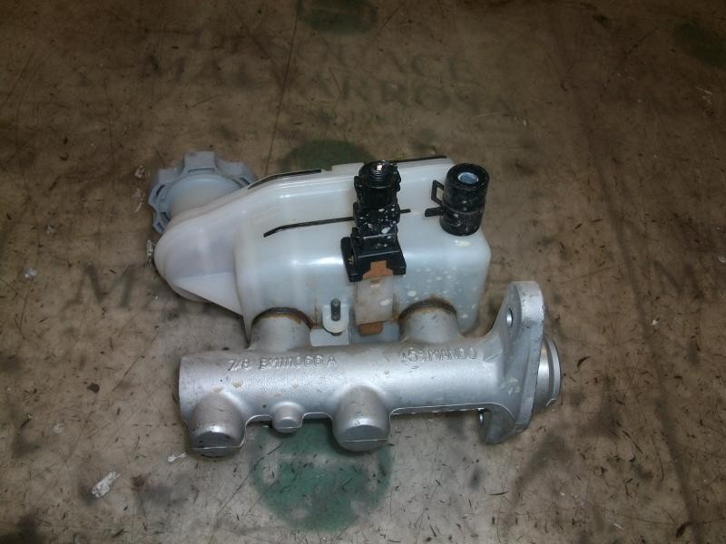 Recambio de bomba freno para hyundai getz (tb) 1.1 básico referencia OEM IAM 585101C055 BM1111066A BM1111066A