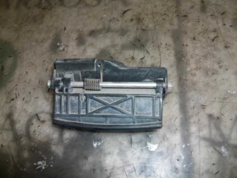 Recambio de maneta porton para hyundai getz (tb) 1.1 básico referencia OEM IAM 812301C030  