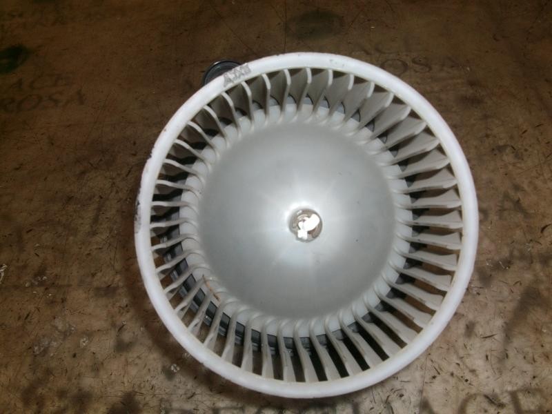 Recambio de motor calefaccion para hyundai getz (tb) 1.1 básico referencia OEM IAM 971121C000  