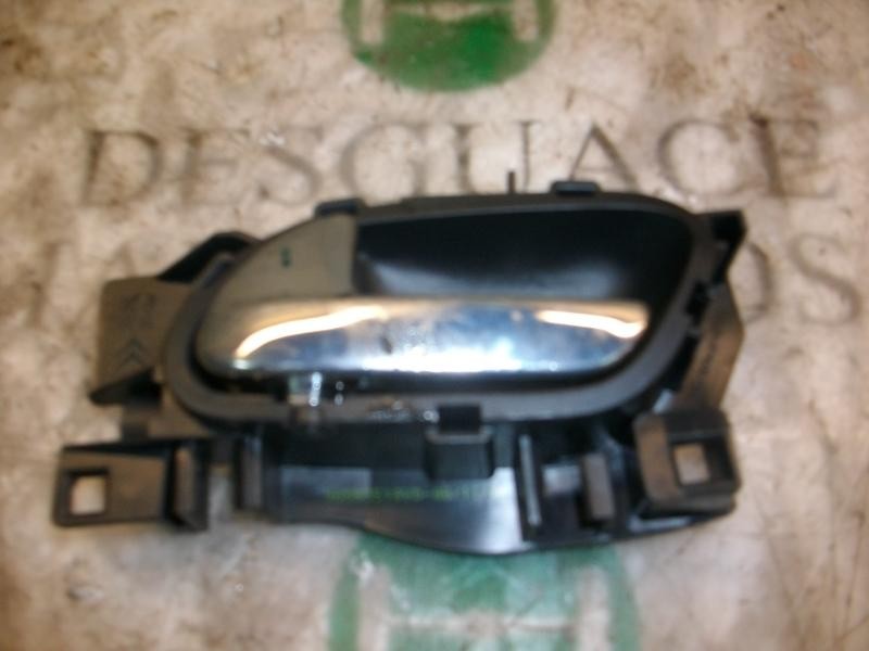 Recambio de maneta interior delantera izquierda para peugeot 207 xt referencia OEM IAM   