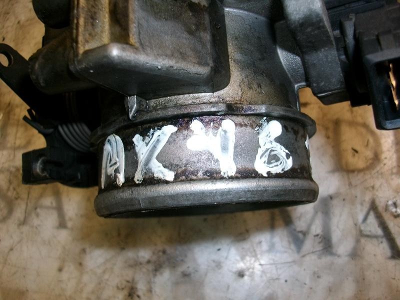 Recambio de caja mariposa para volkswagen golf iii berlina (1h1) 2.0 referencia OEM IAM   