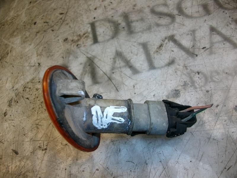 Recambio de piloto lateral izquierdo para opel combo (corsa c) familiar referencia OEM IAM   