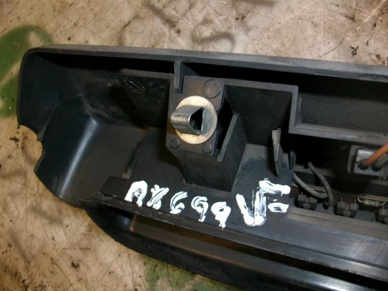 Recambio de piloto trasero central para opel combo (corsa c) familiar referencia OEM IAM   