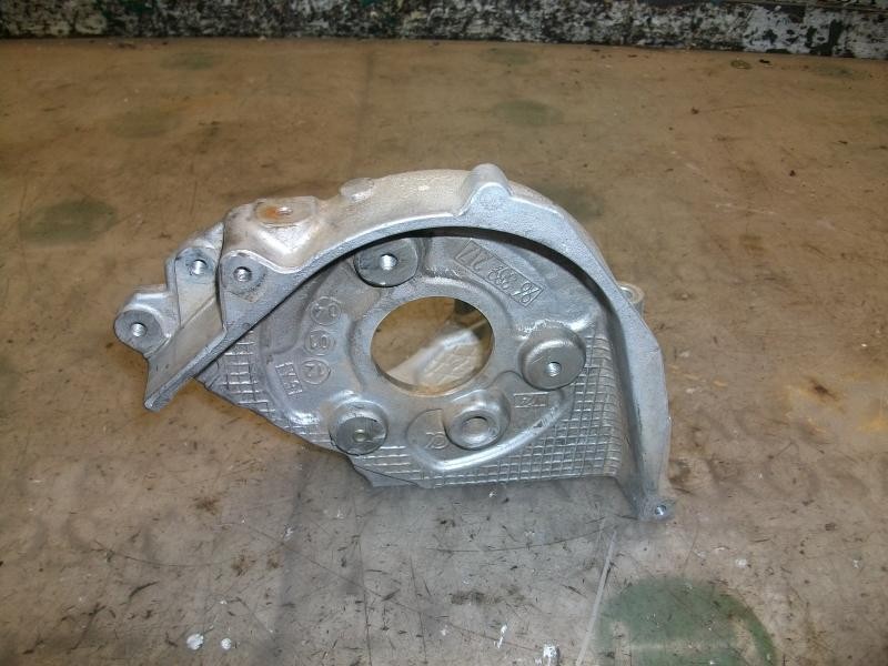 Recambio de soporte bomba inyeccion para fiat scudo (222) 2.0 jtd cat referencia OEM IAM   