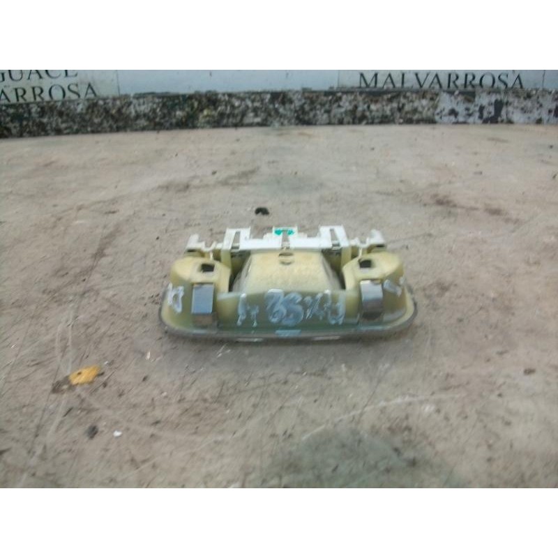 Recambio de piloto interior para citroën xsara picasso 1.6 hdi 110 exclusive plus referencia OEM IAM   