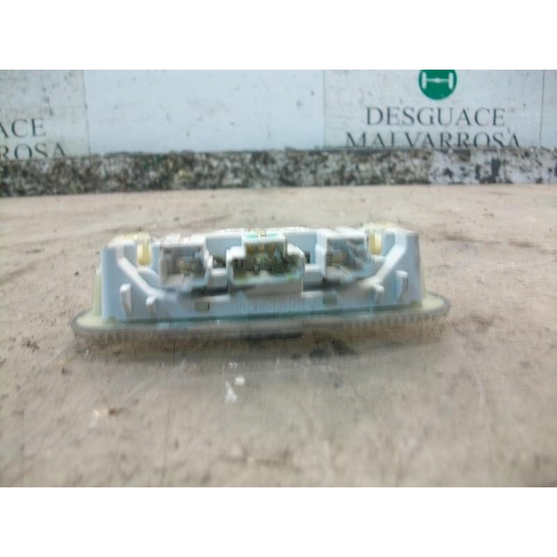 Recambio de piloto interior para citroën xsara picasso 1.6 hdi 110 exclusive plus referencia OEM IAM   