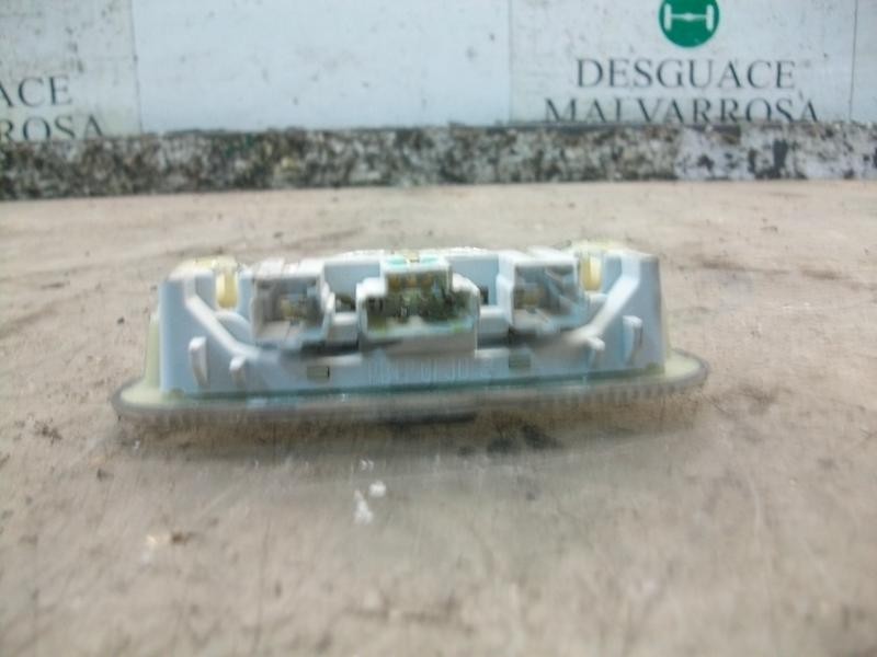 Recambio de piloto interior para citroën xsara picasso 1.6 hdi 110 exclusive plus referencia OEM IAM   