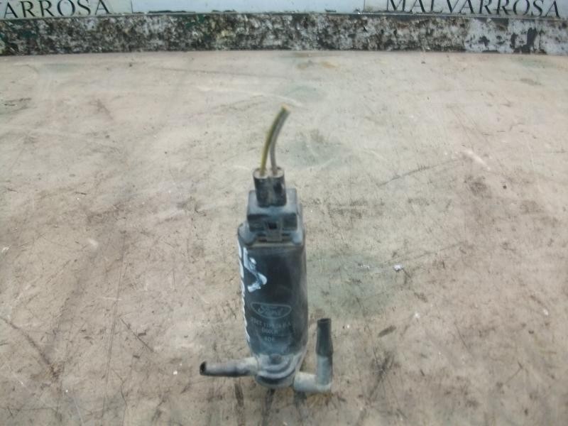 Recambio de bomba limpia para ford fiesta (cbk) ghia referencia OEM IAM   