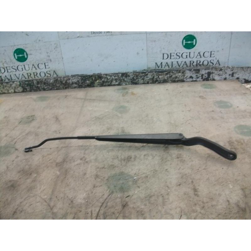 Recambio de brazo limpia delantero izquierdo para ford fiesta (cbk) ghia referencia OEM IAM   