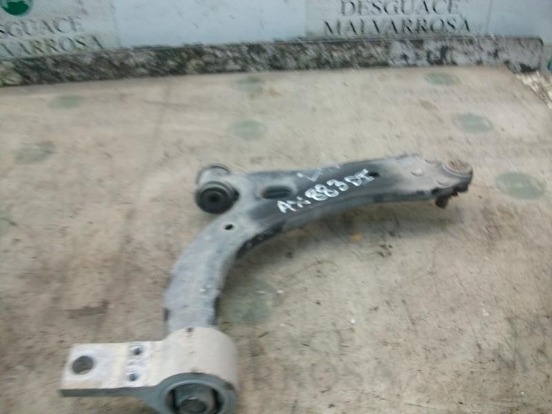 Recambio de brazo suspension inferior delantero izquierdo para ford fiesta (cbk) ghia referencia OEM IAM   