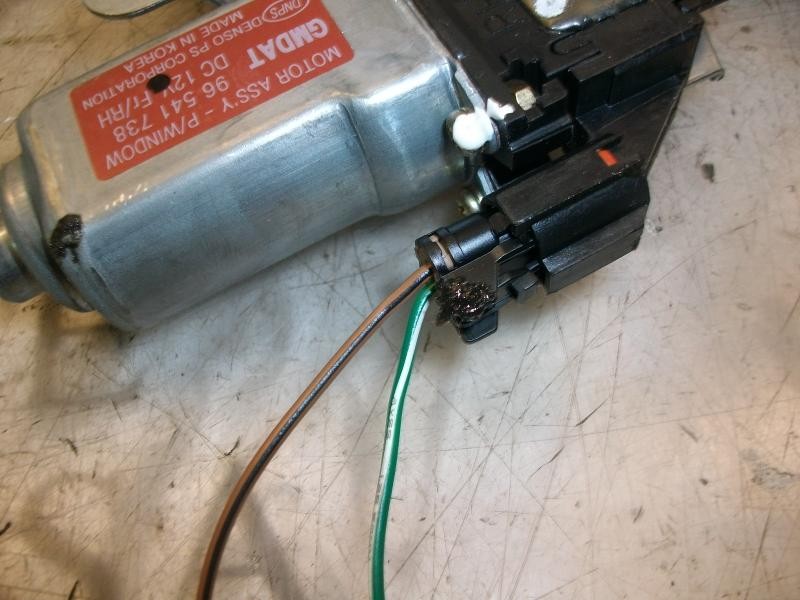 Recambio de elevalunas delantero derecho para chevrolet kalos 1.4 se referencia OEM IAM   