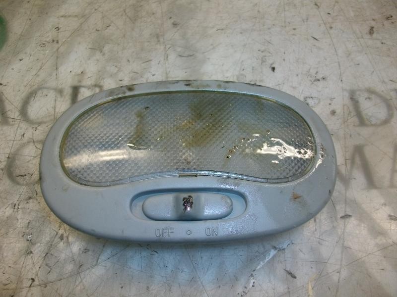 Recambio de piloto interior para chevrolet kalos 1.4 se referencia OEM IAM   