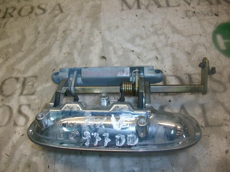 Recambio de maneta exterior delantera derecha para alfa romeo 166 2.4 jtd referencia OEM IAM 60673580  
