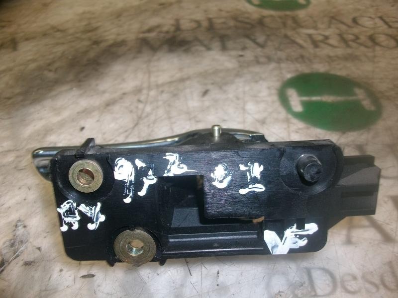 Recambio de maneta interior delantera izquierda para alfa romeo 166 2.4 jtd referencia OEM IAM 156017090  