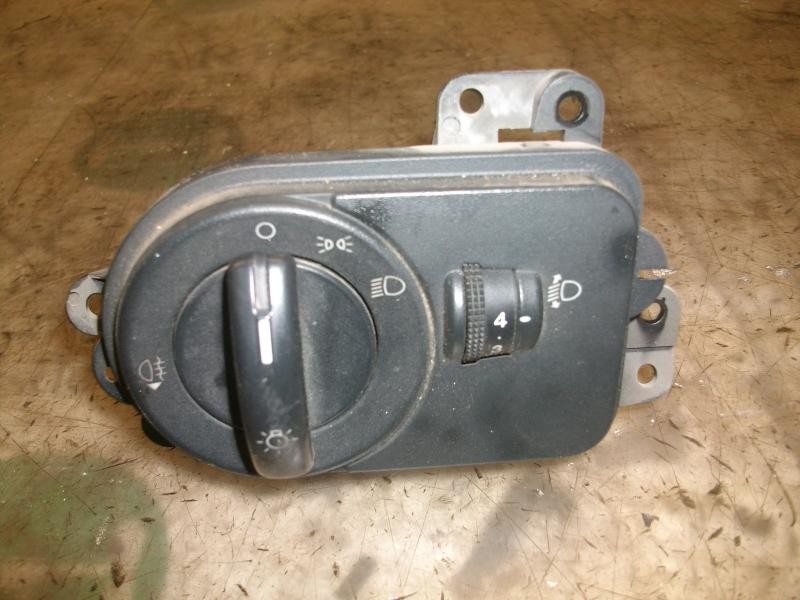 Recambio de mando luces para ford fiesta (cbk) ghia referencia OEM IAM   