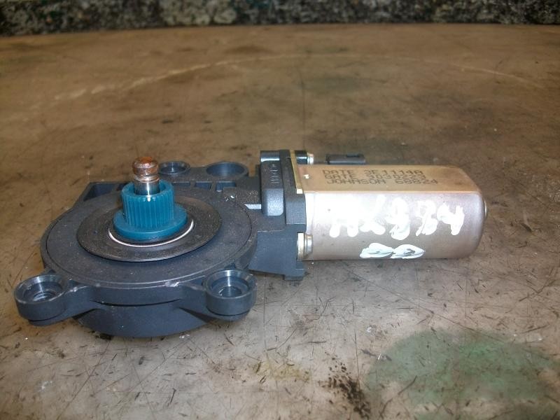 Recambio de motor elevalunas delantero derecho para ford fiesta (cbk) ghia referencia OEM IAM   