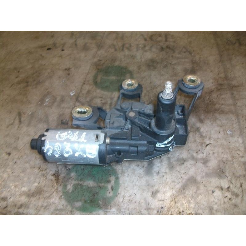 Recambio de motor limpia trasero para ford fiesta (cbk) ghia referencia OEM IAM   