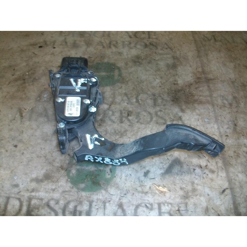 Recambio de potenciometro pedal para ford fiesta (cbk) ghia referencia OEM IAM   