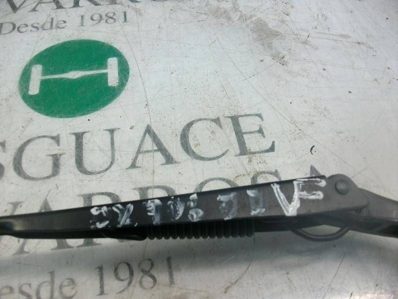 Recambio de brazo limpia delantero derecho para mg serie 45 (rt) classic (4-ptas.) referencia OEM IAM   