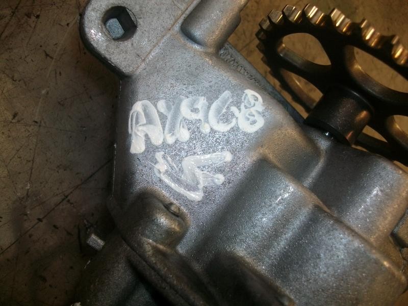 Recambio de bomba aceite para citroën c5 berlina 2.0 hdi premier referencia OEM IAM   