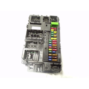 CAJA RELES / FUSIBLES 2001465 A2C7438261050 A2C7438261050