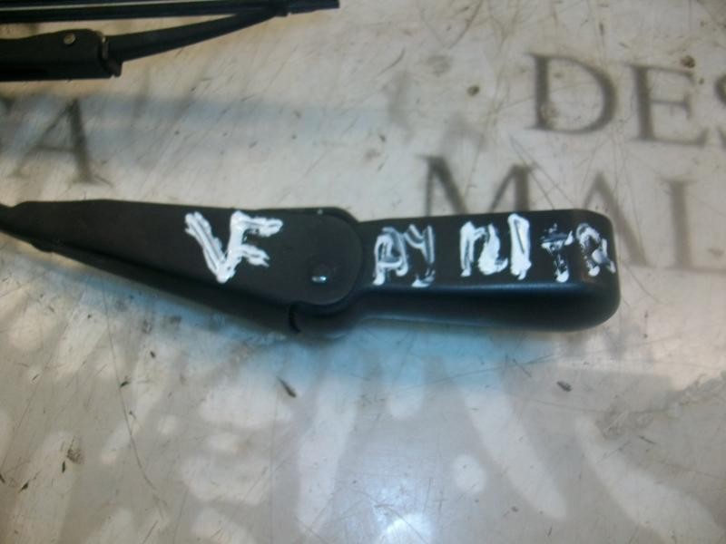 Recambio de brazo limpia trasero para hyundai getz (tb) 1.1 básico referencia OEM IAM 988101C000  