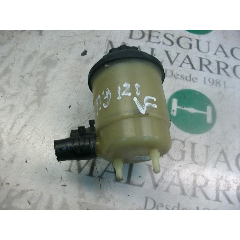 Recambio de deposito servo para hyundai getz (tb) 1.1 básico referencia OEM IAM 571501C800  